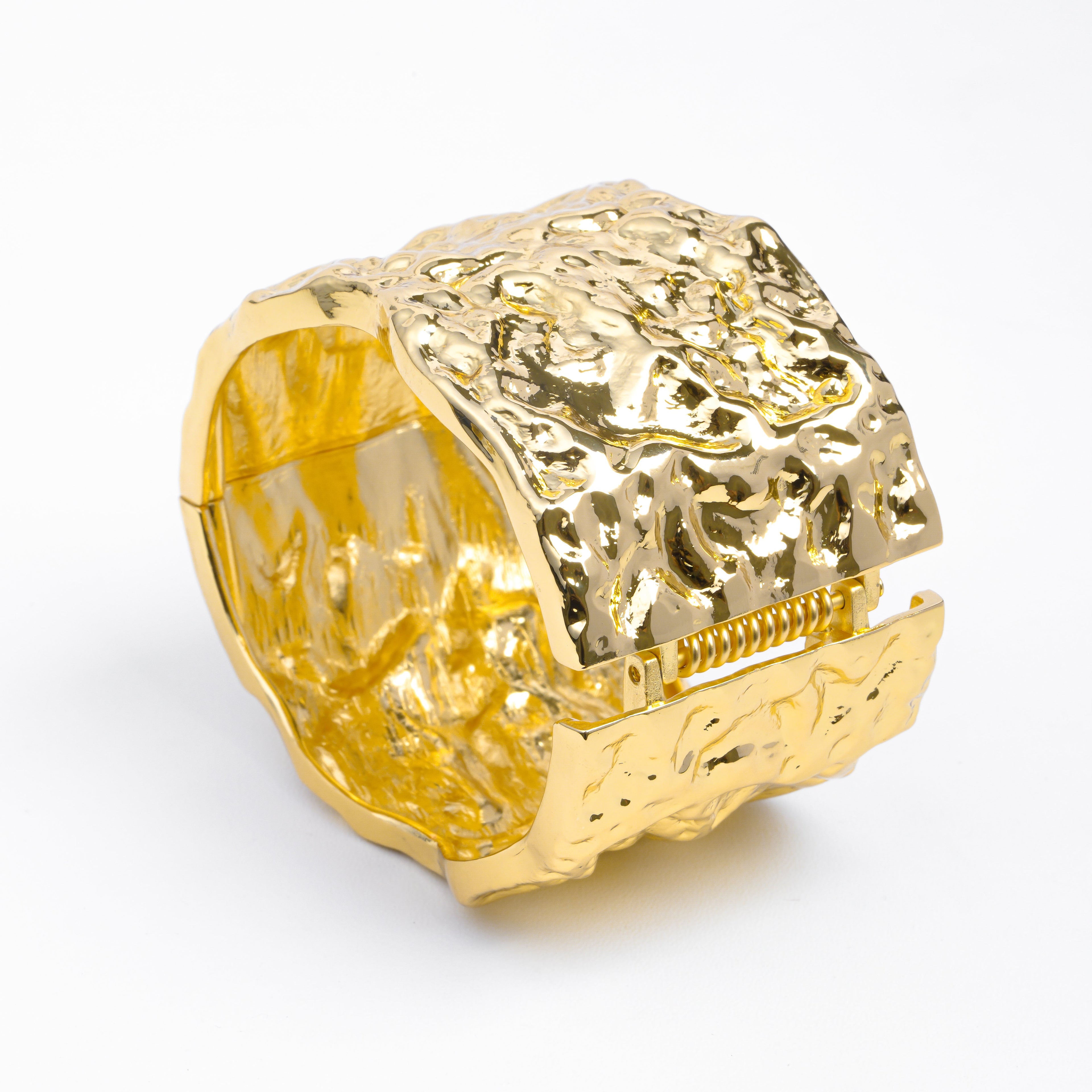 Hand Cuff