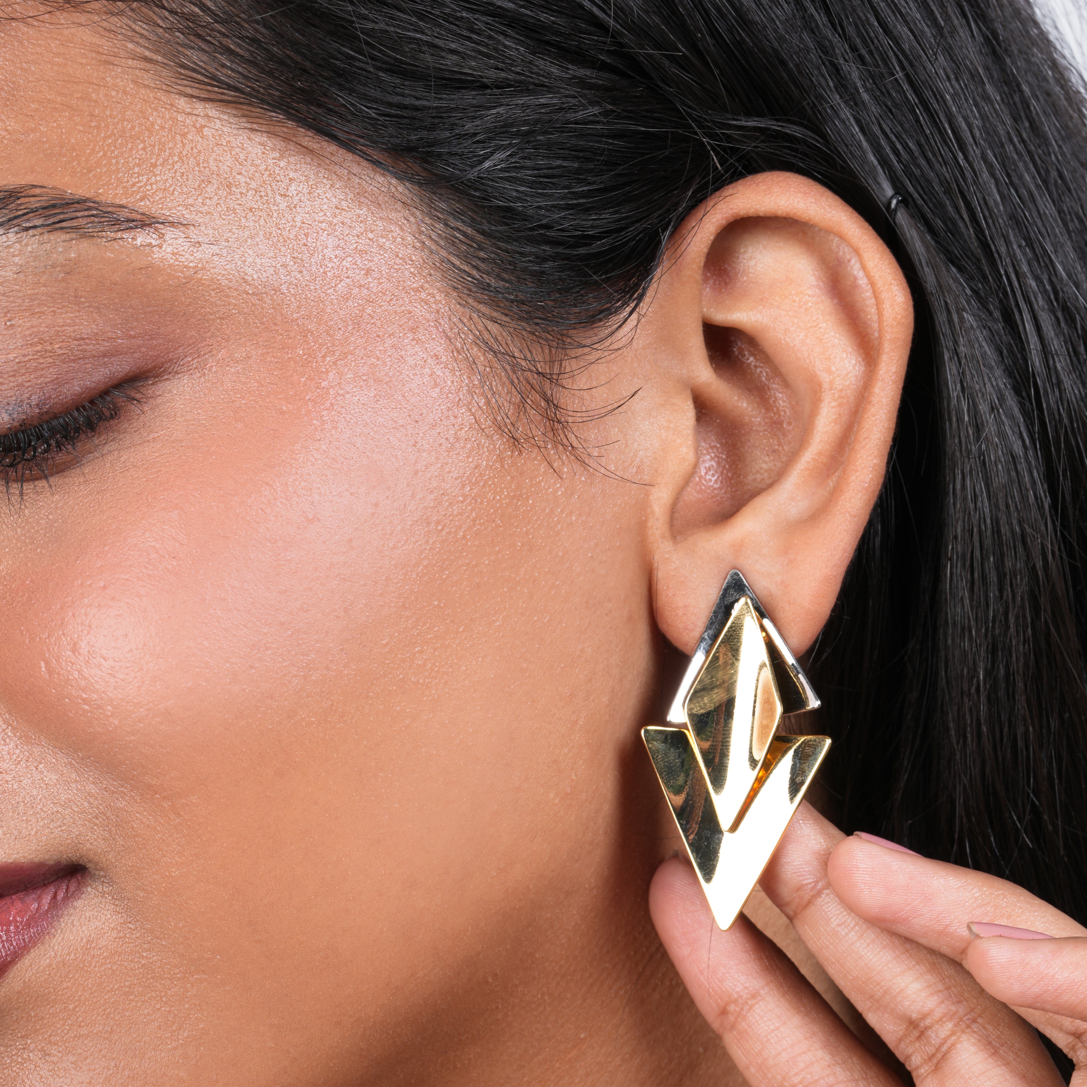Geometra Drop Earrings