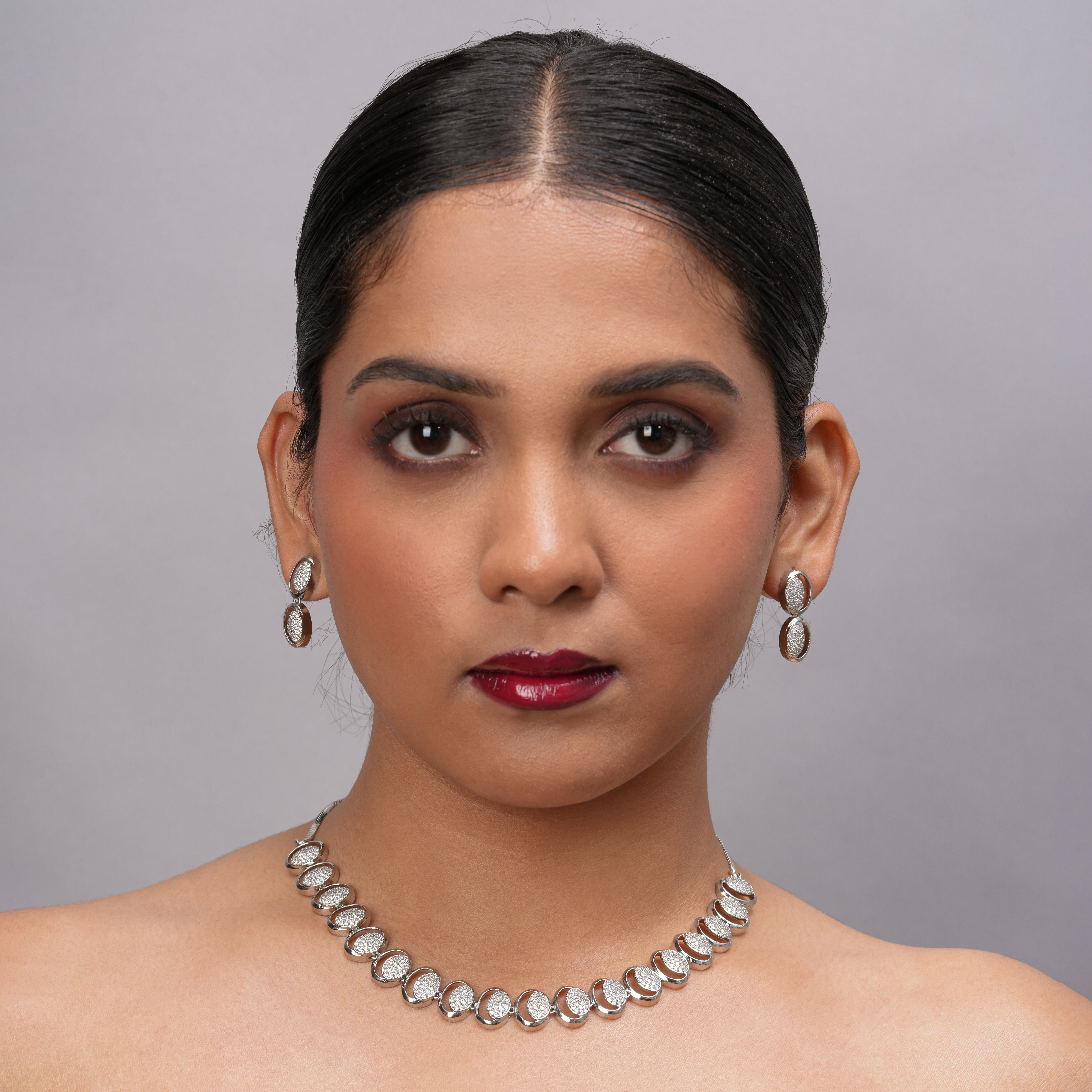 Moonlit Aura Necklace Set