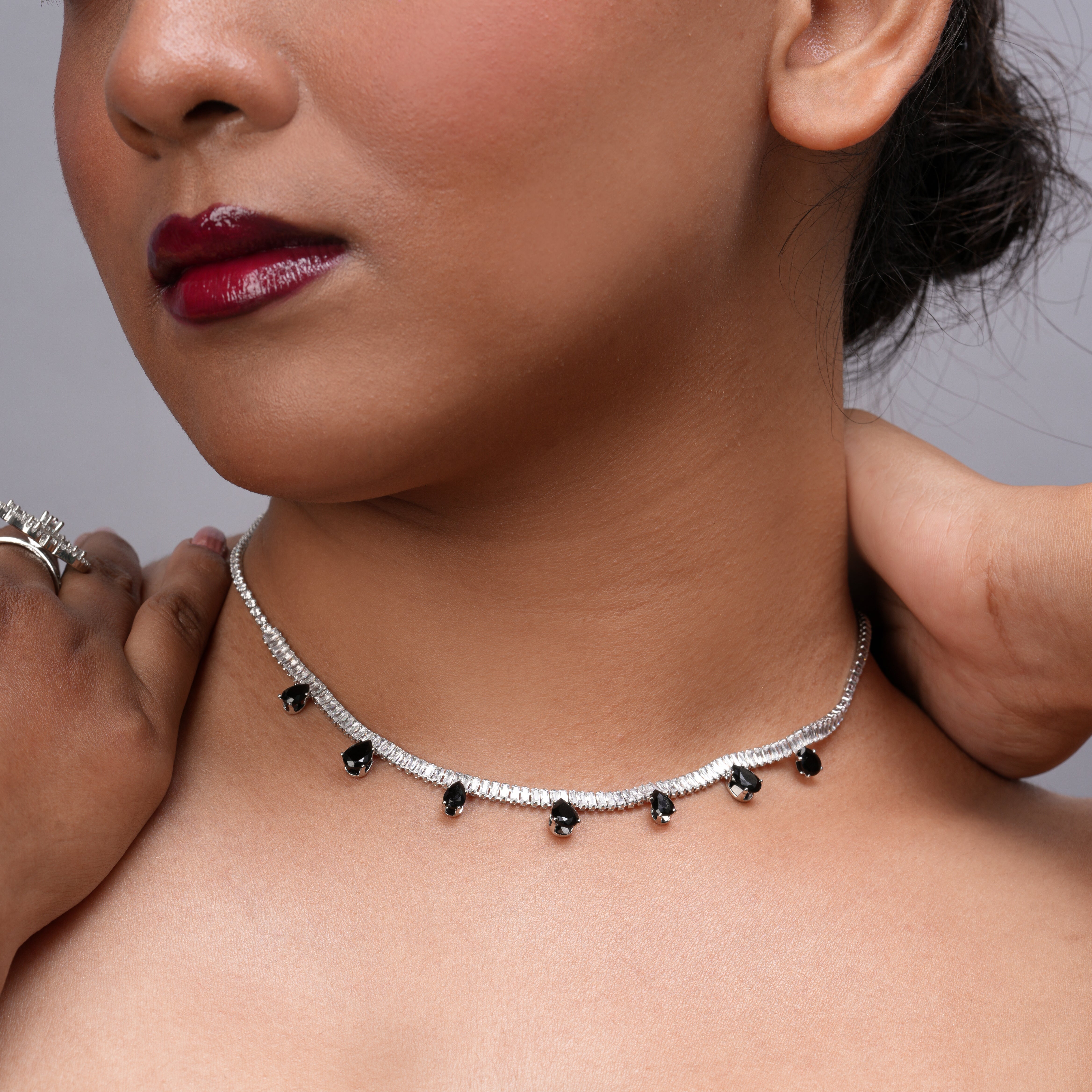 Midnight Teardrops Necklace