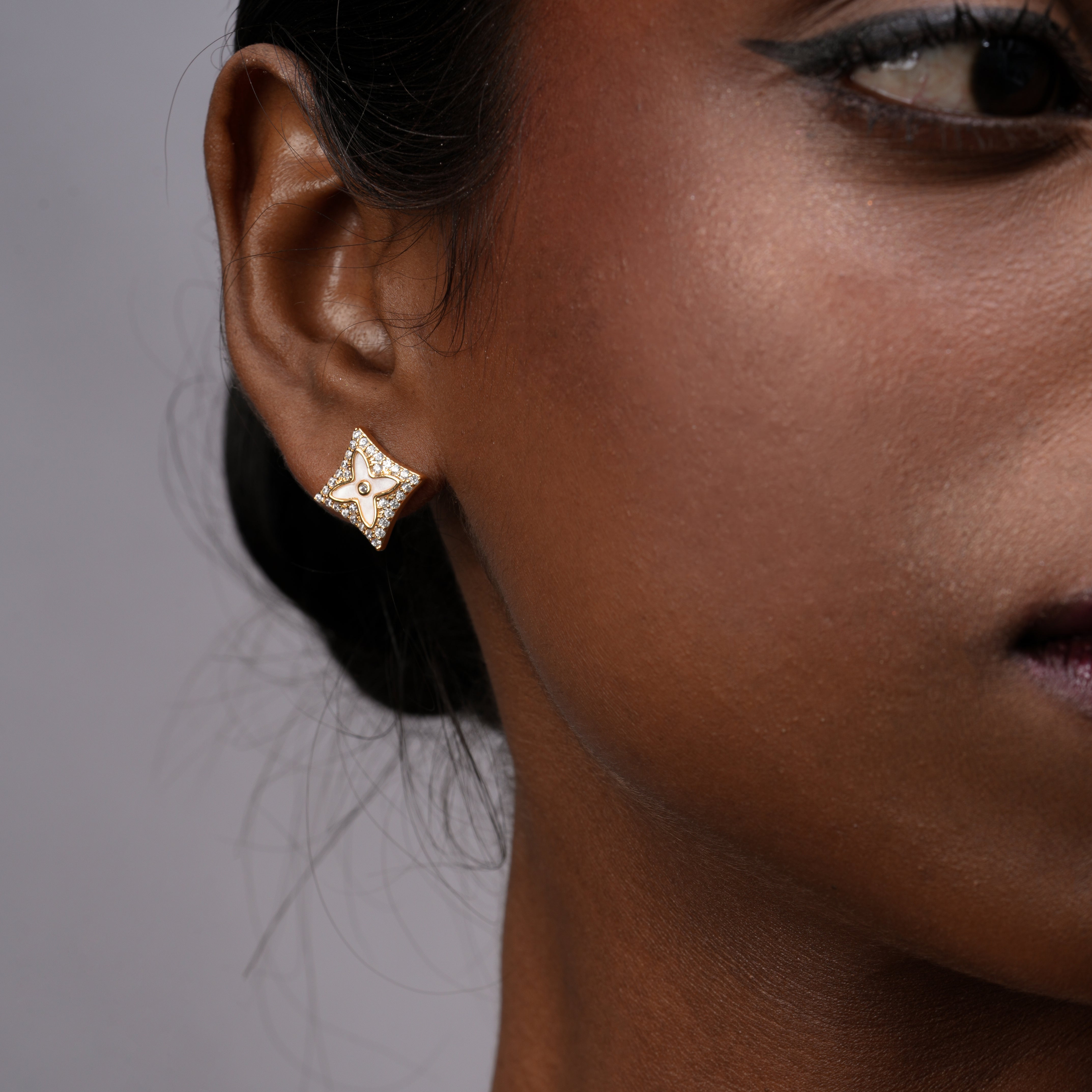 Petal Prism Studs Earrings