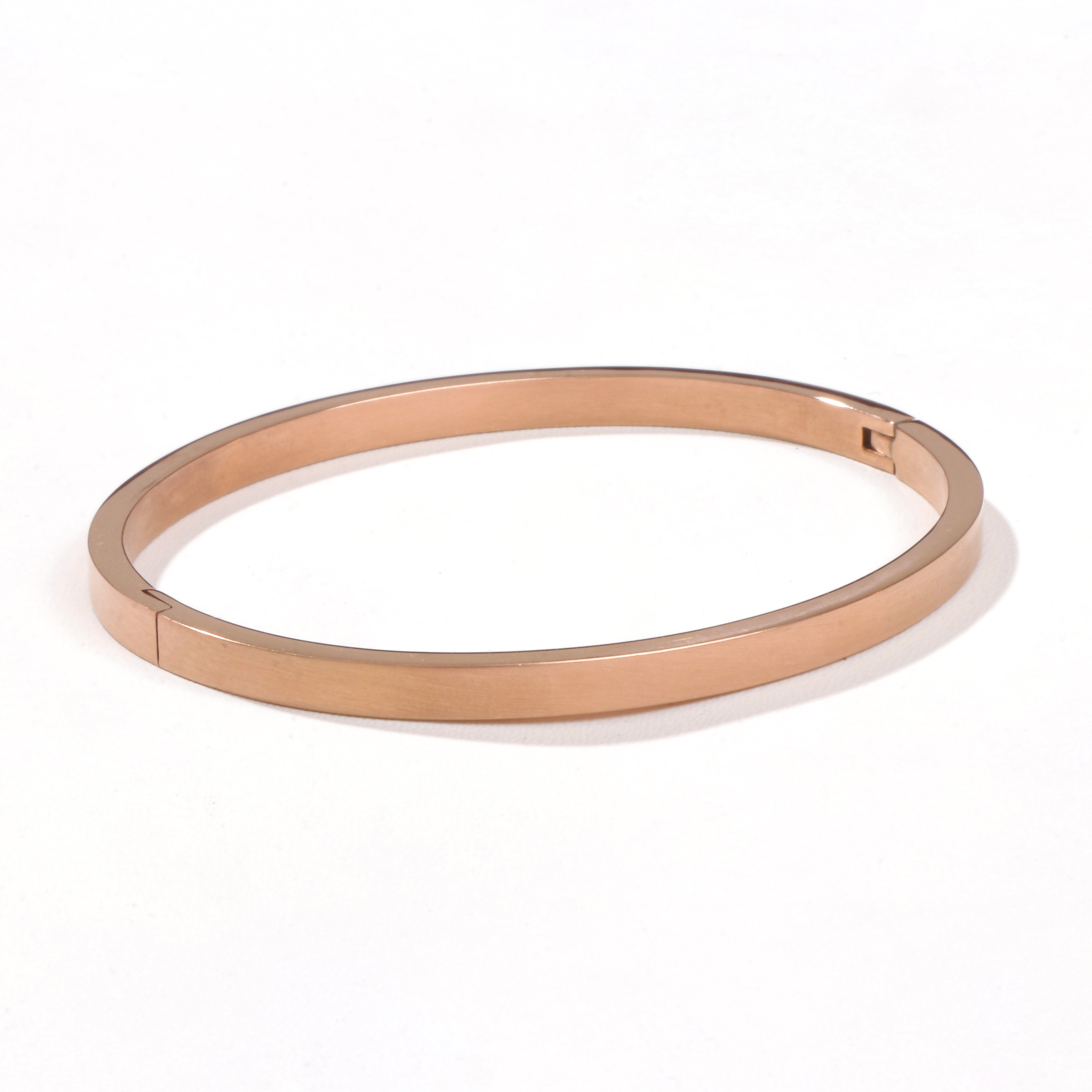 Luxe Classic Bangle Bracelet