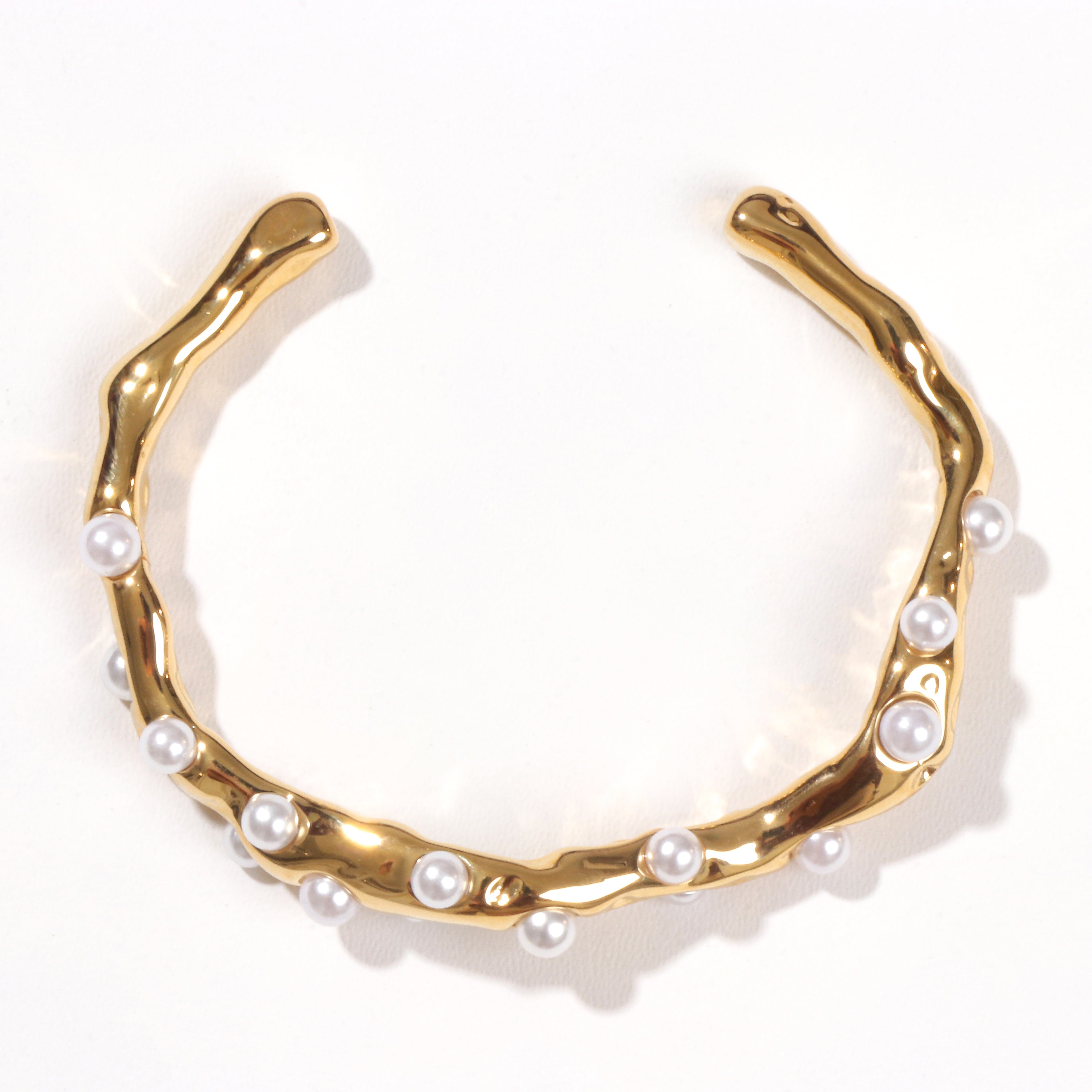 Pearlcrest Tide Bracelet