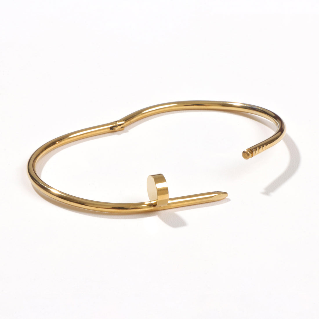sleek nail bracelet