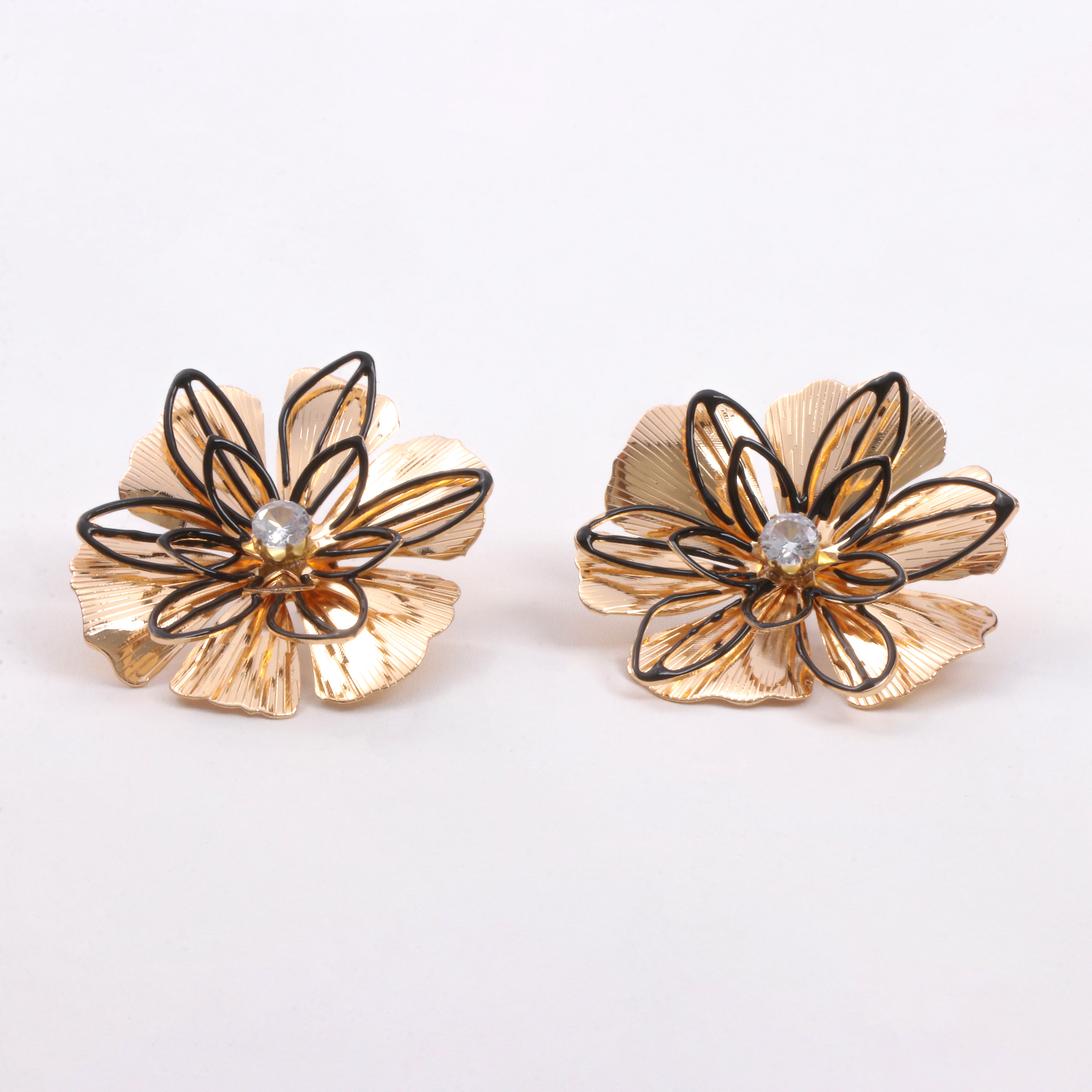 Fleur Noire Earrings