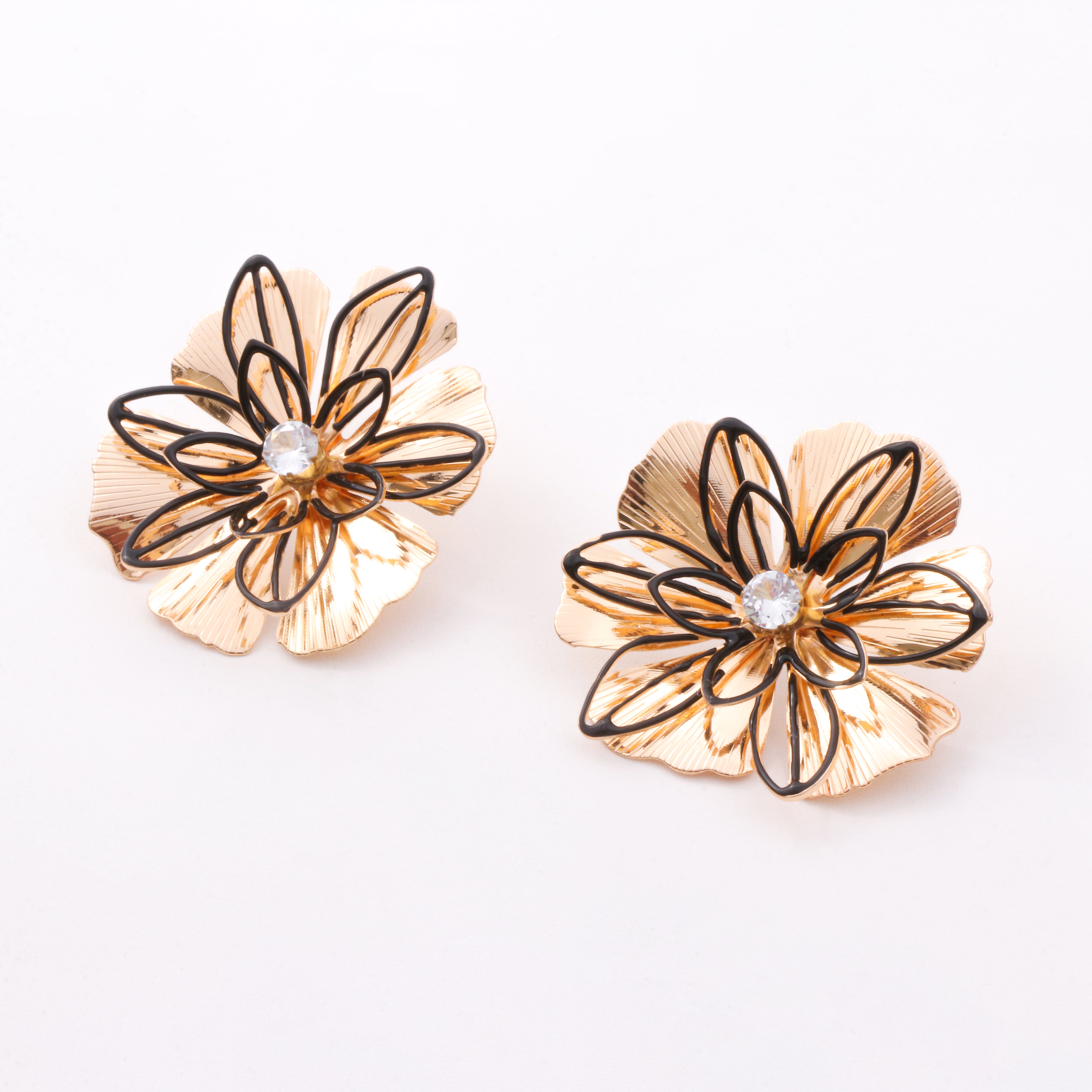 Fleur Noire Earrings