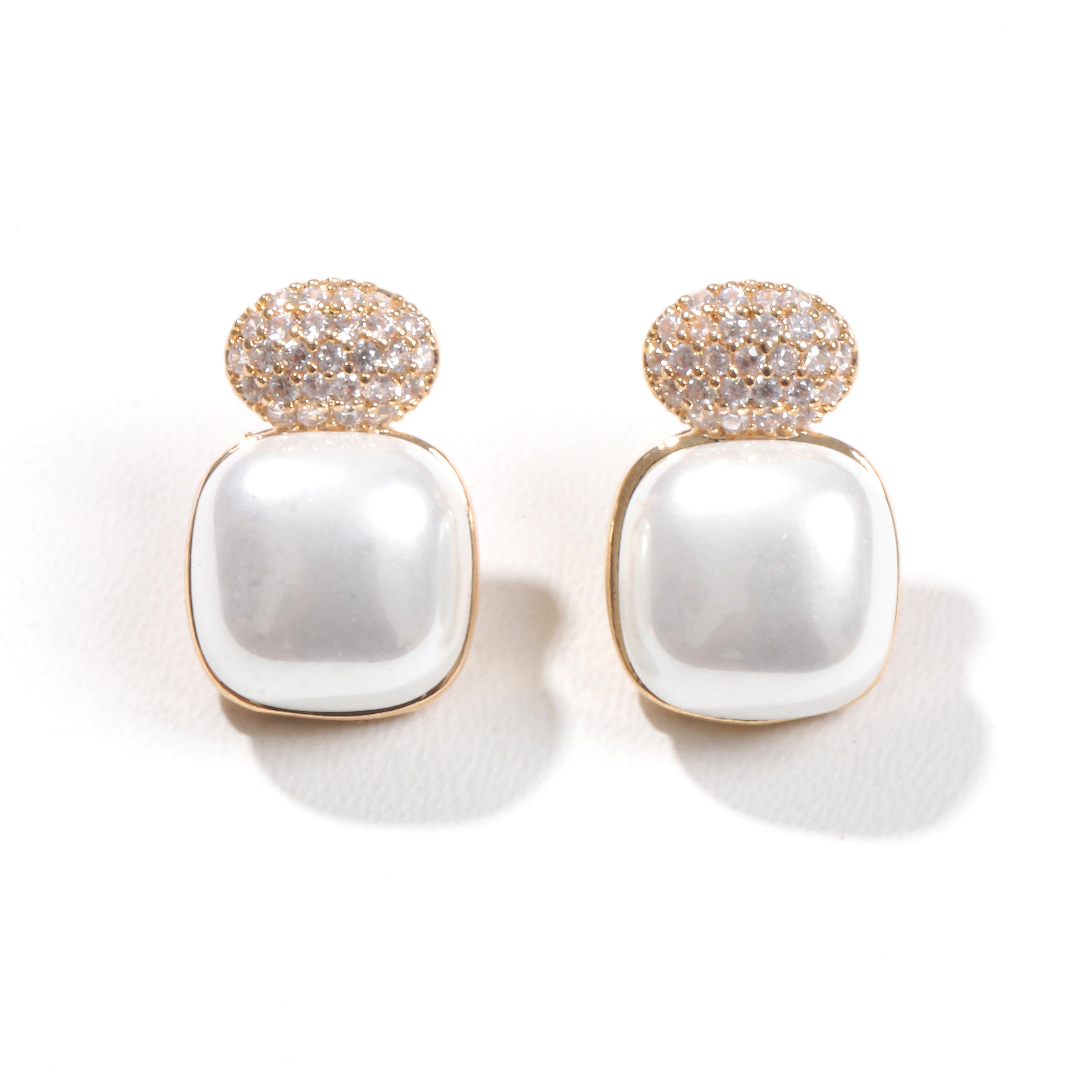 Luxe Cushion Pearl Studs Earring
