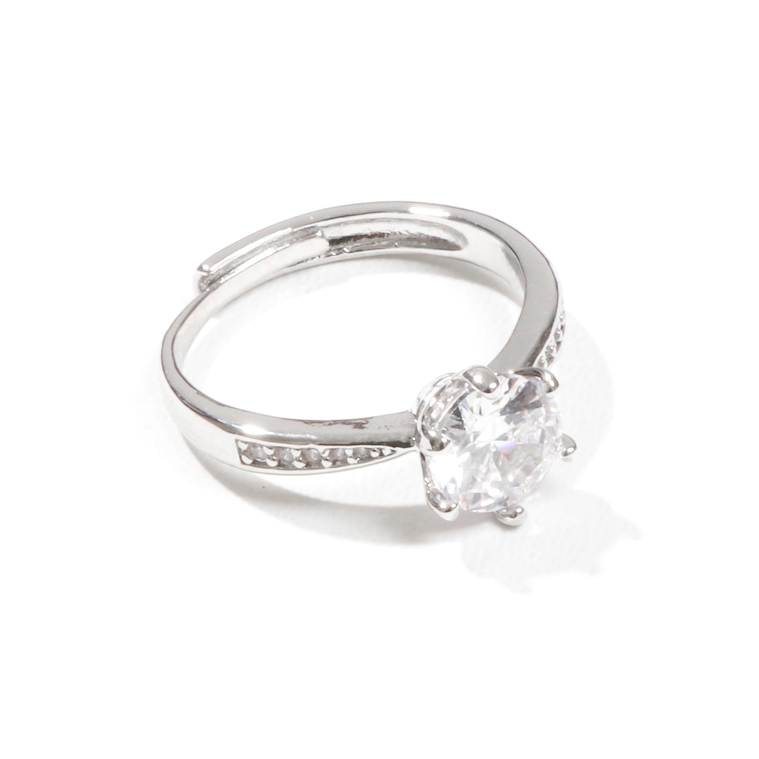 Lumina Solitare Ring