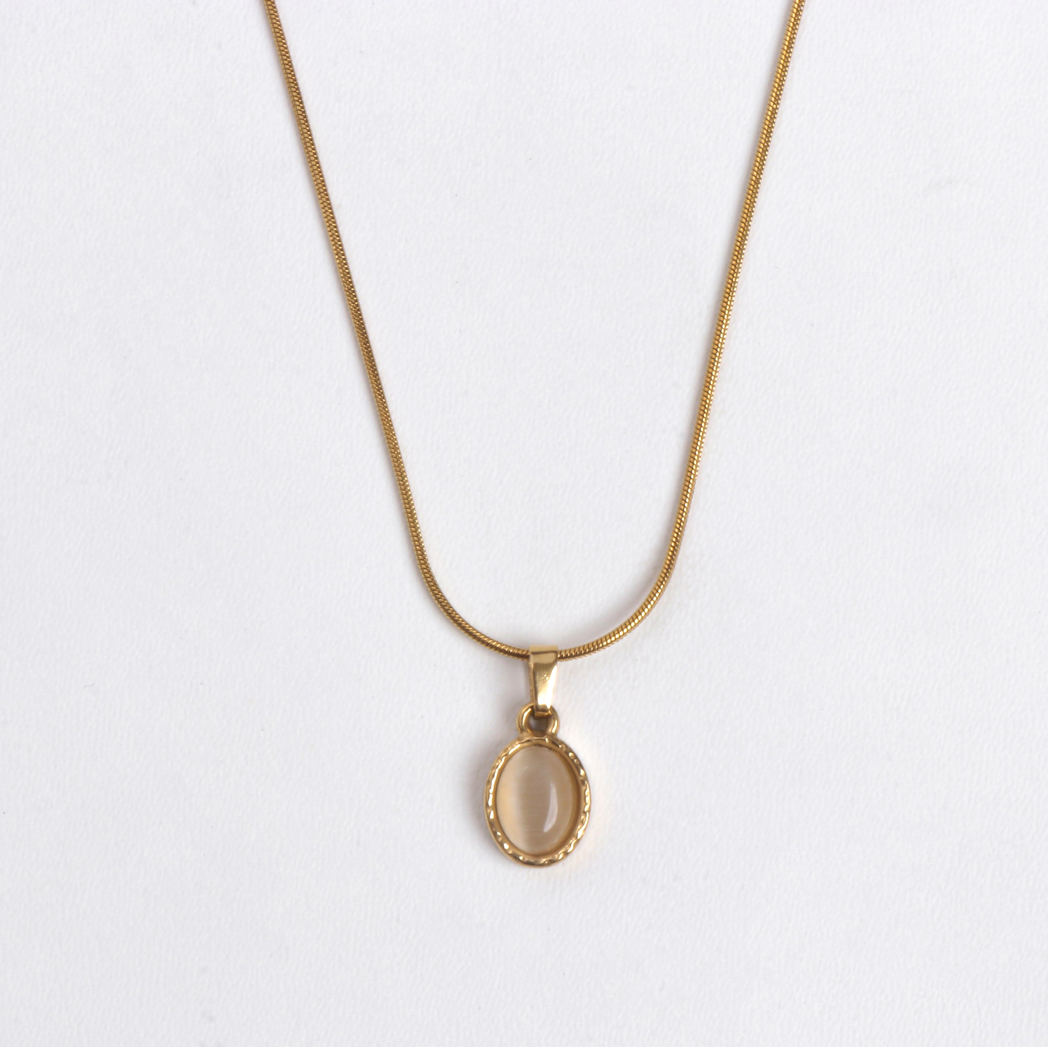 Vintage Oval Charm Necklace