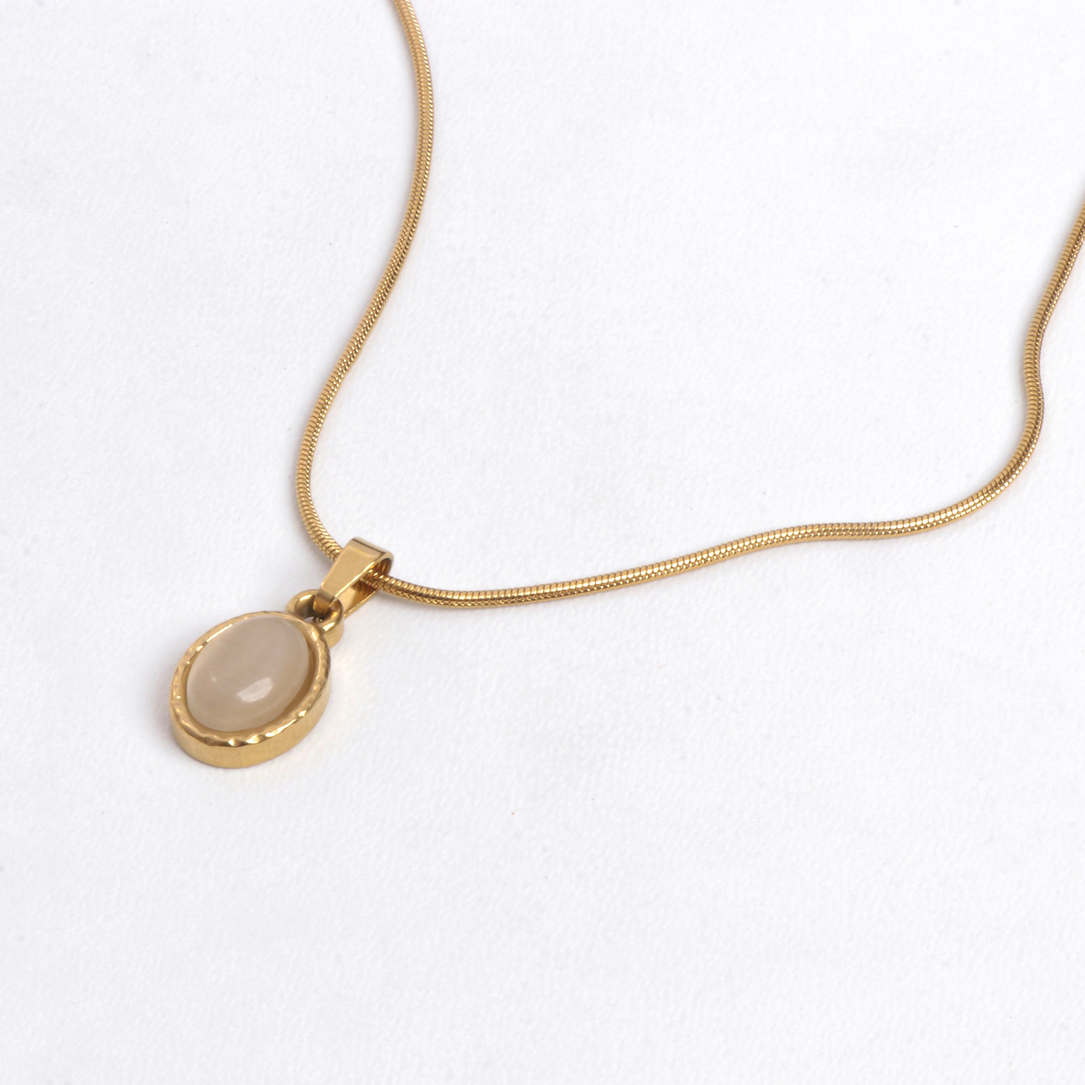 Vintage Oval Charm Necklace