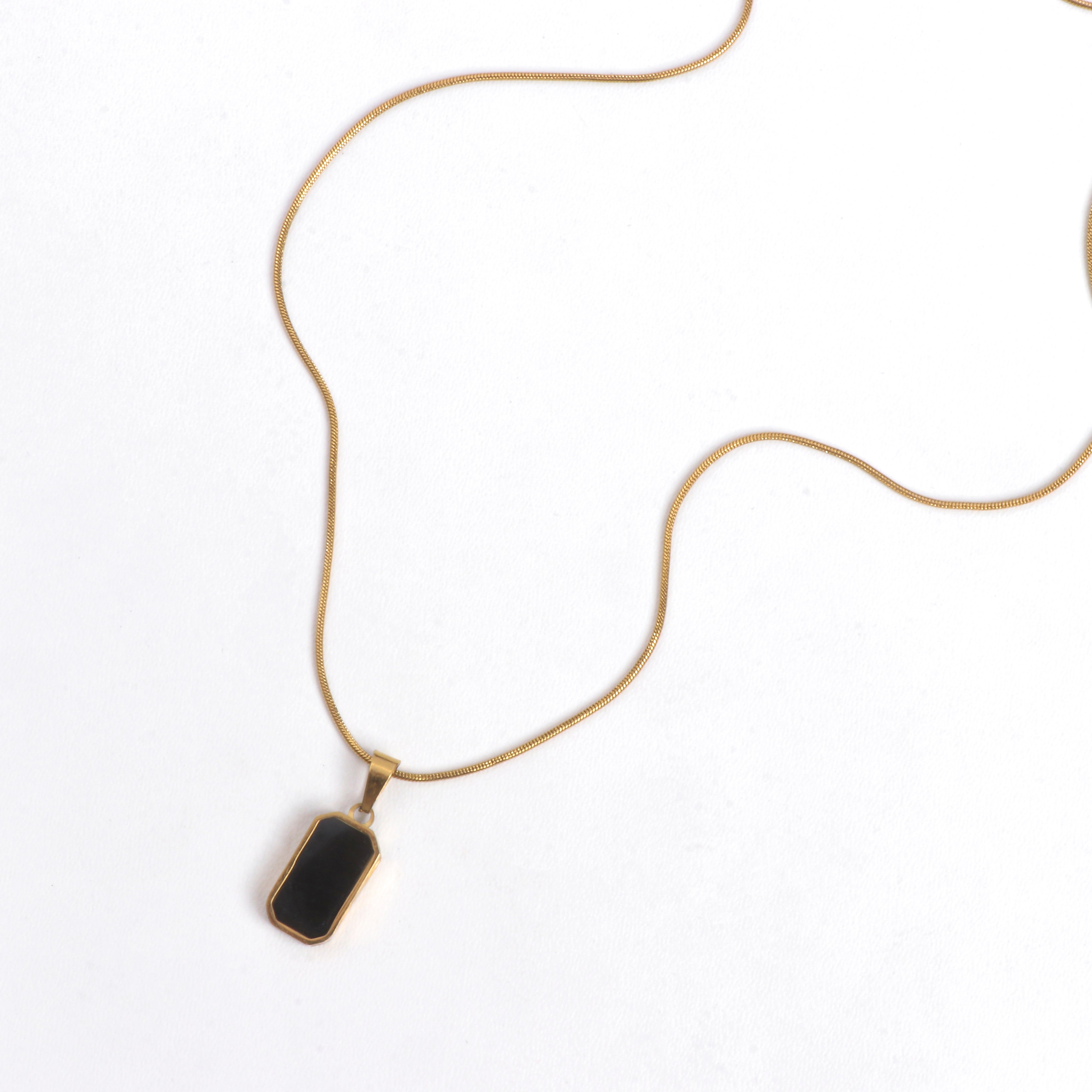 Blackstone Edge Necklace