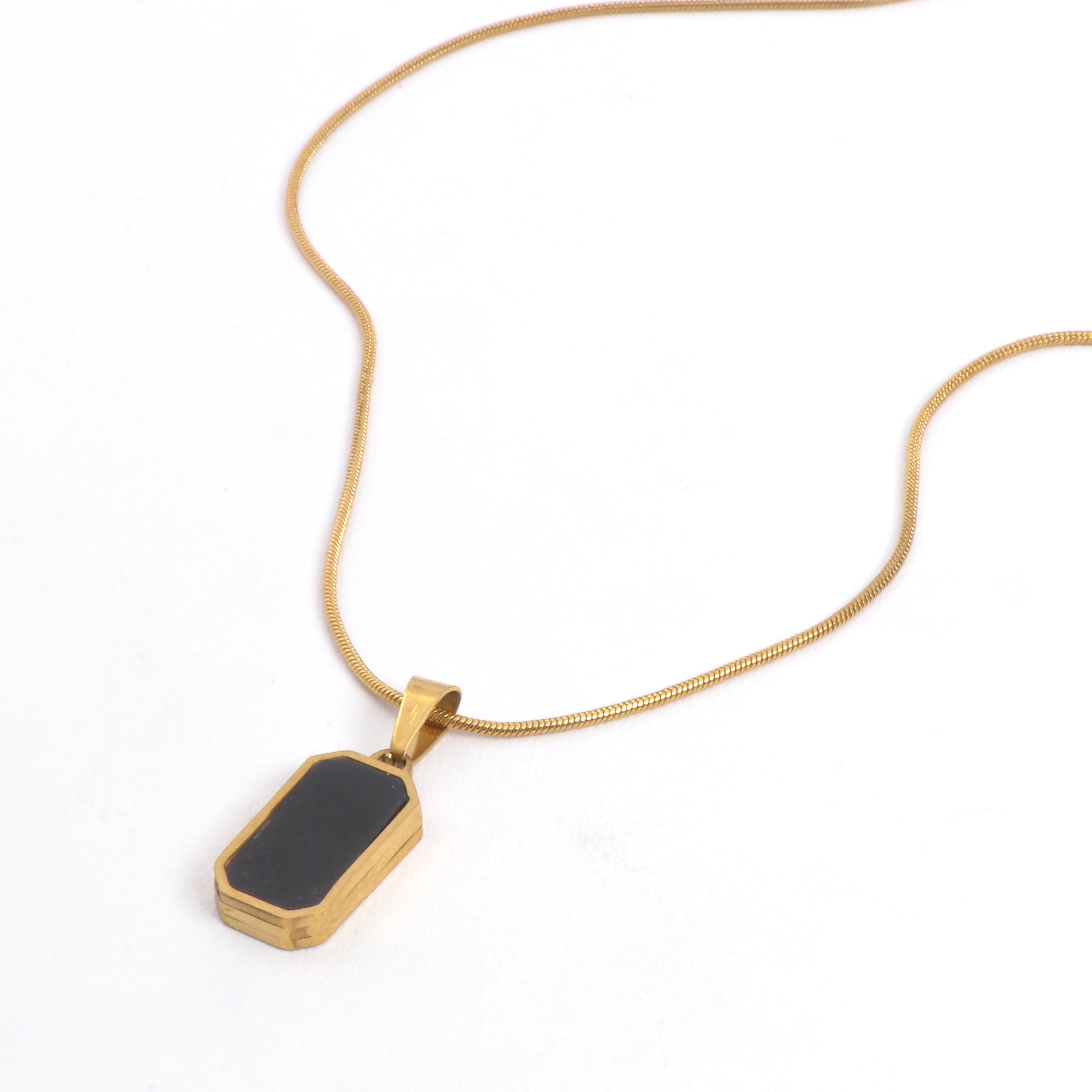 Blackstone Edge Necklace