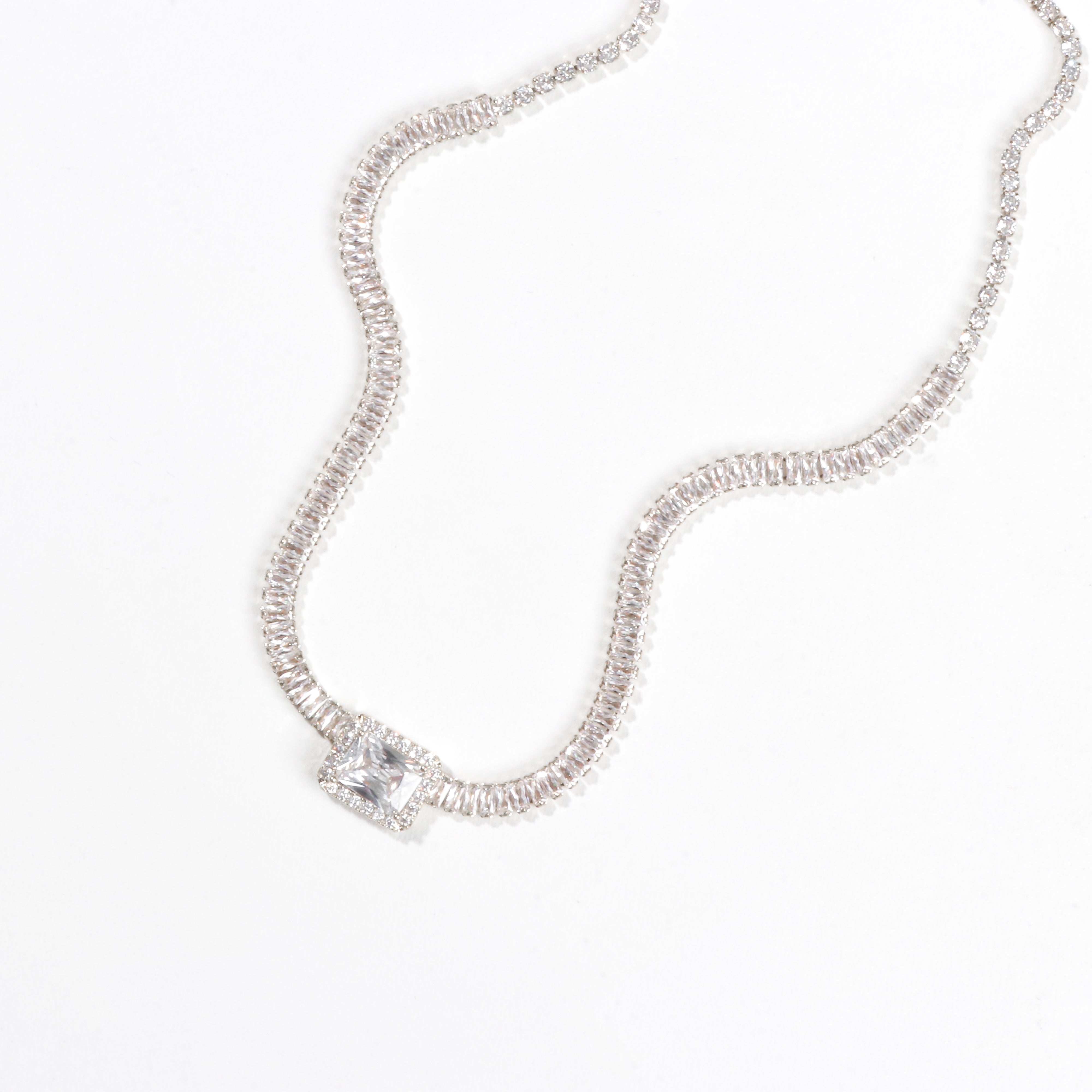 Crownbeam Collar chain