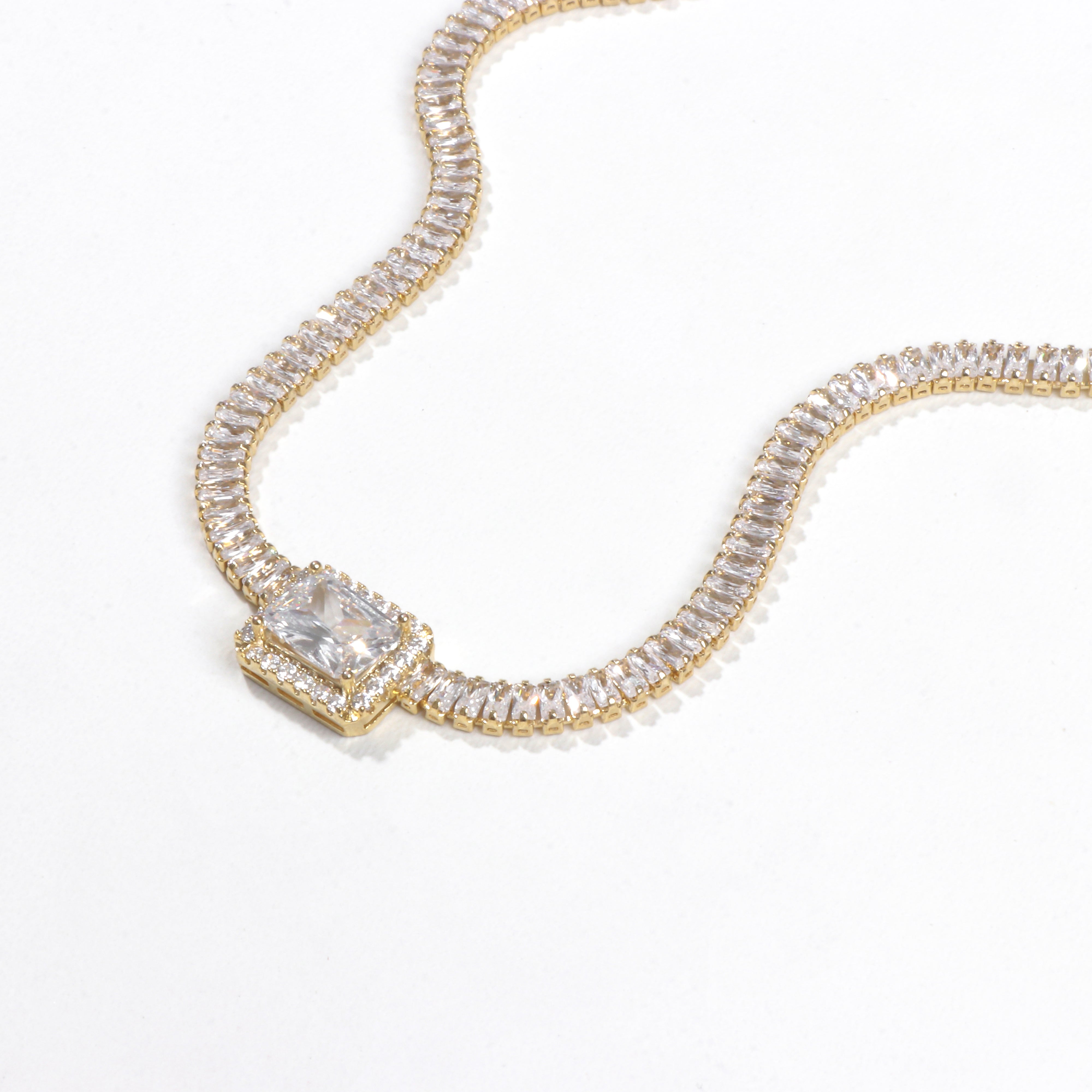 Crownbeam Collar chain