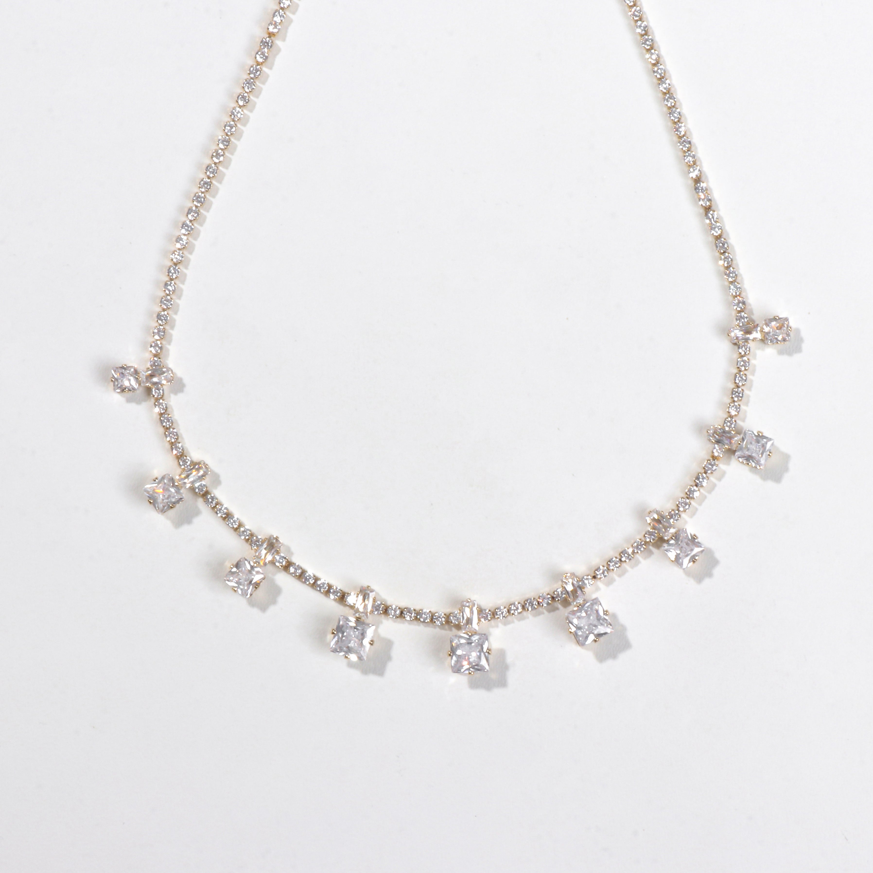 Twinkle Luxe Necklace