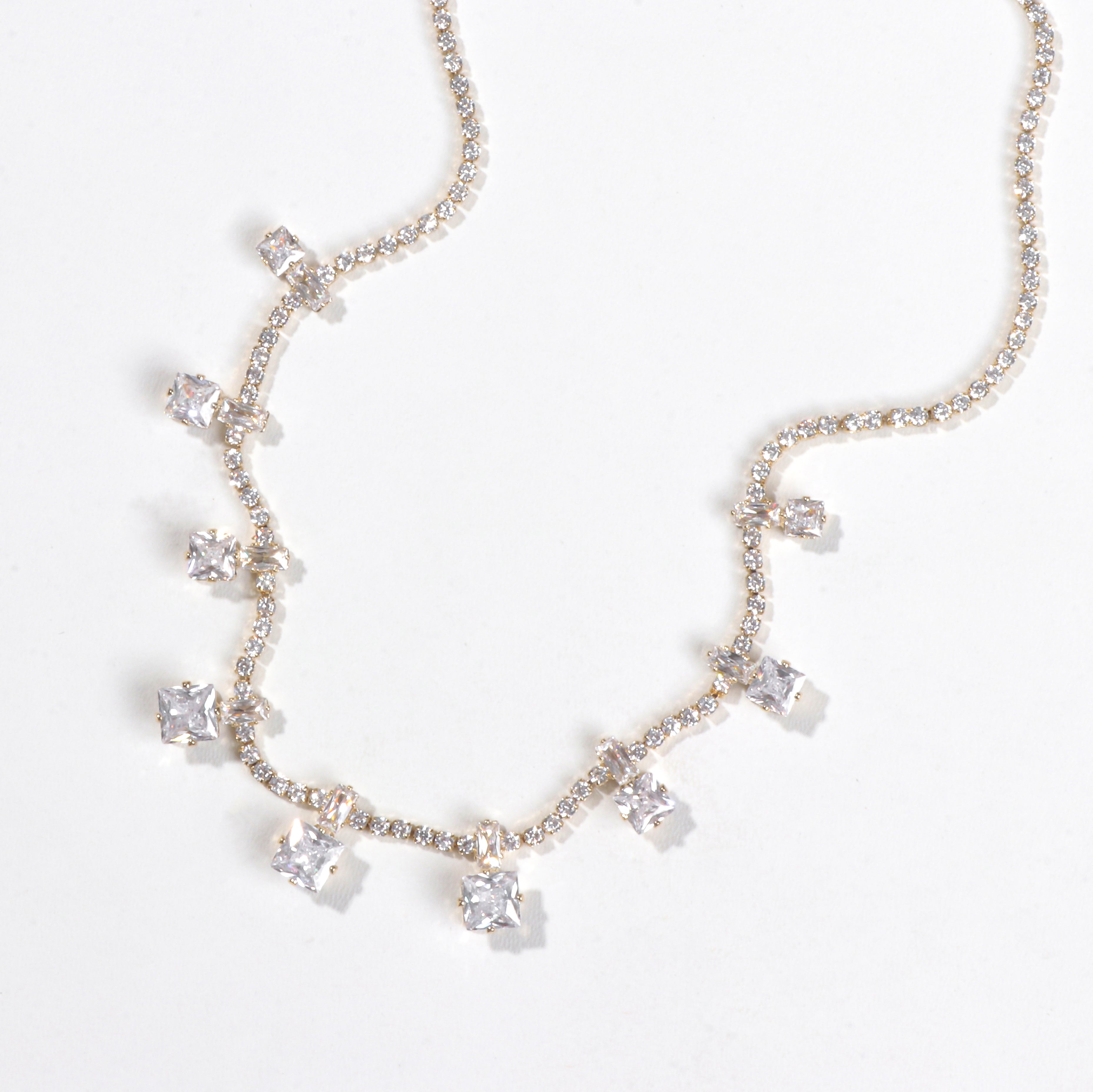 Twinkle Luxe Necklace