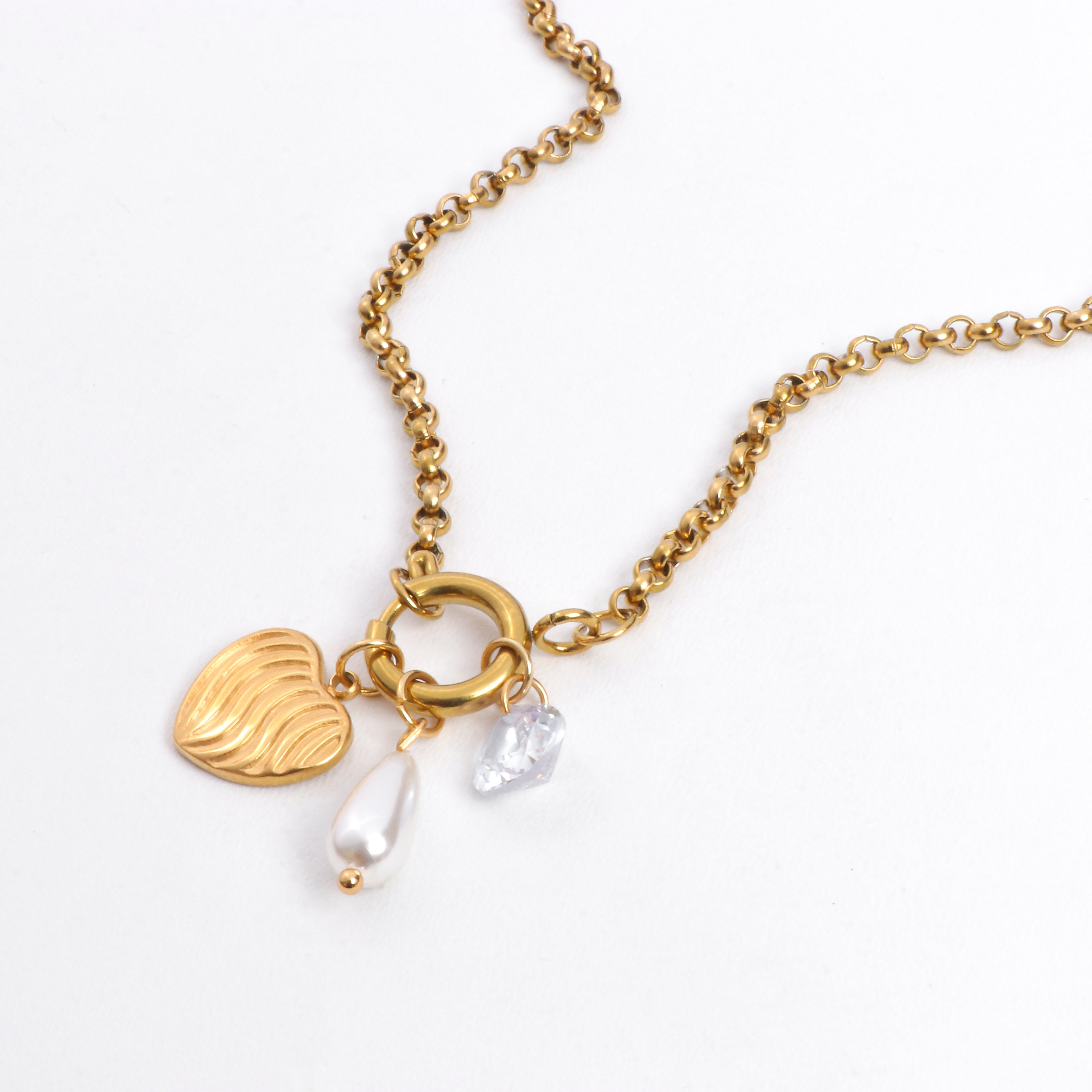 Heartloop Charm Chain