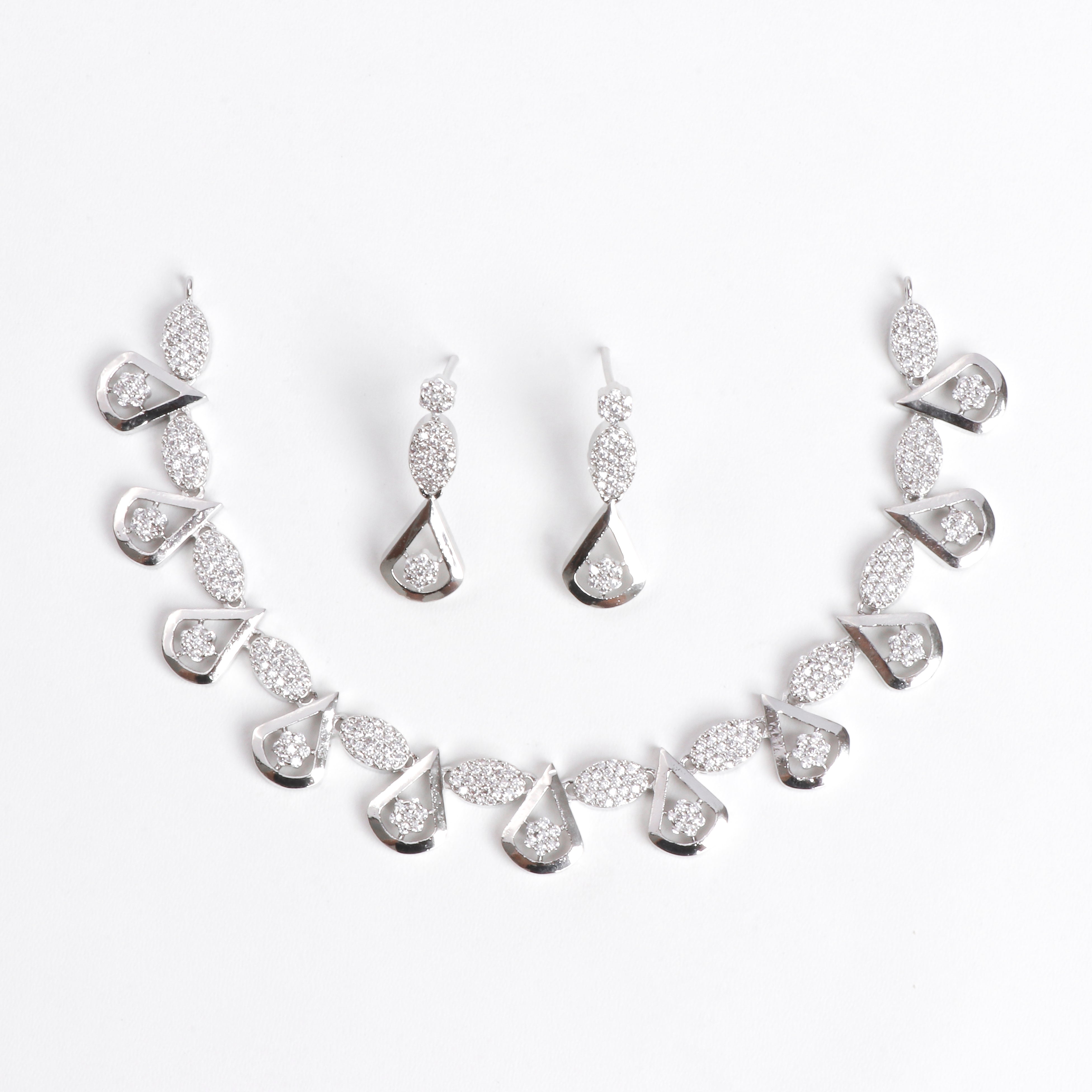 Crystal Dewdrop Necklace Set