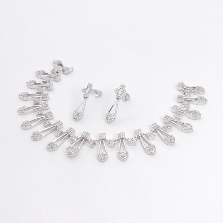 Frosted Dewdrop Necklace Set