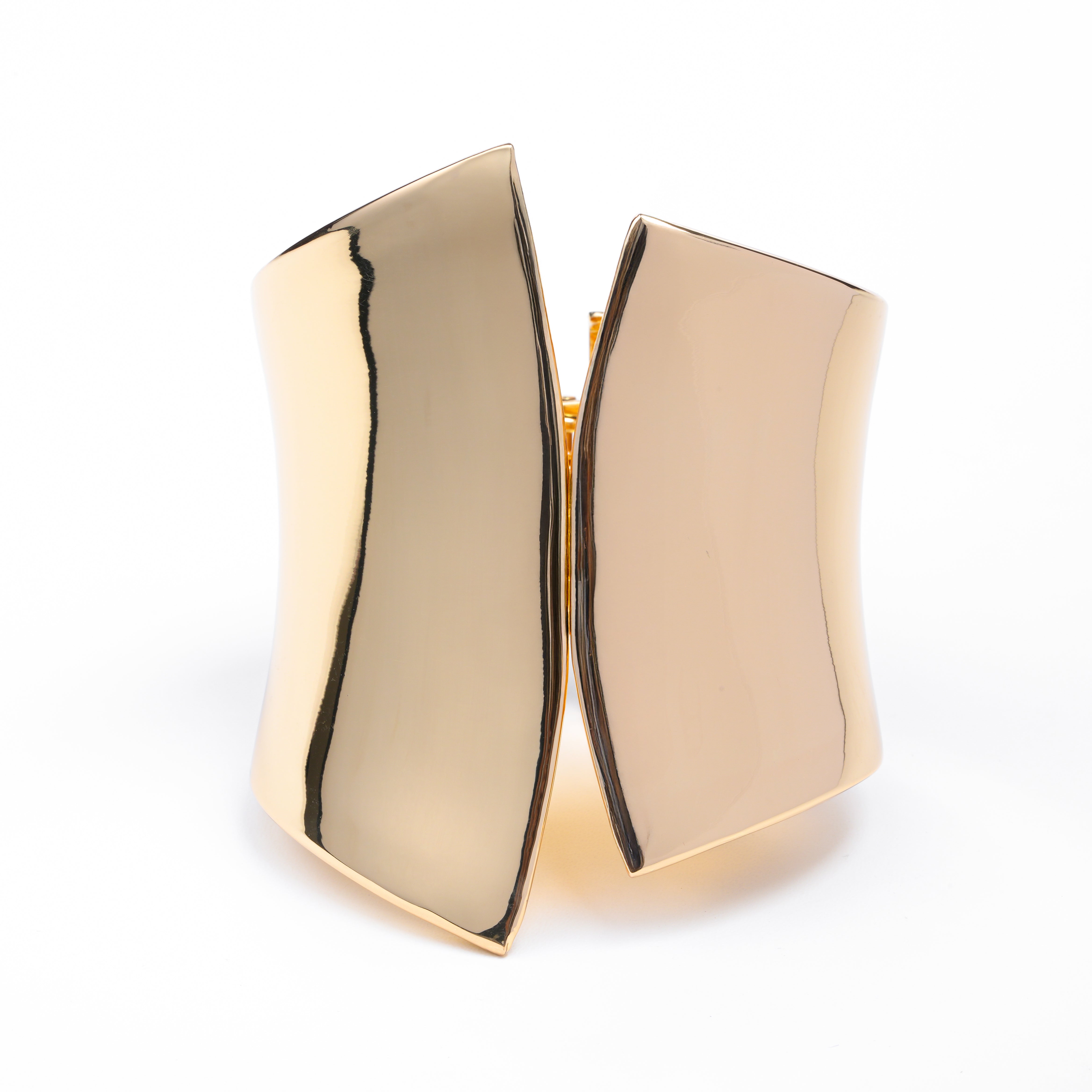 Dynasty Shimmer Gold Hand Cuff